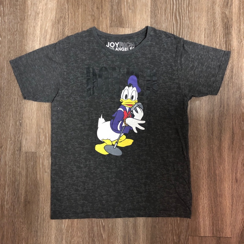 JoyRich grey tee shirt w Donald Duck graphic